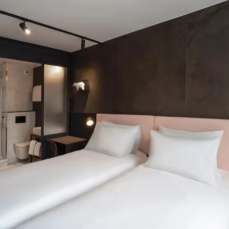 Tribe Batignolles 4* Parijs