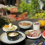 Tribe Batignolles Hotel 4*