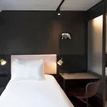 Tribe Batignolles Hotel 4*