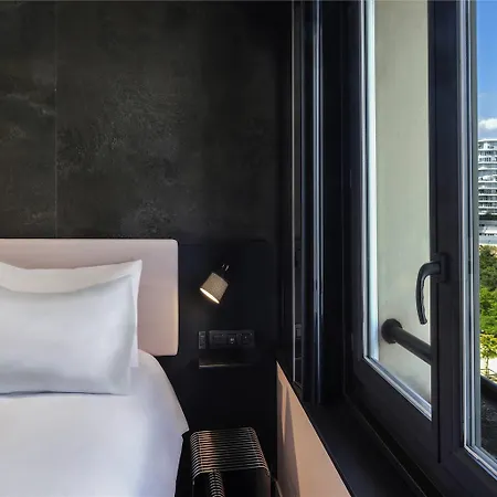 Hotel Tribe Batignolles Paris