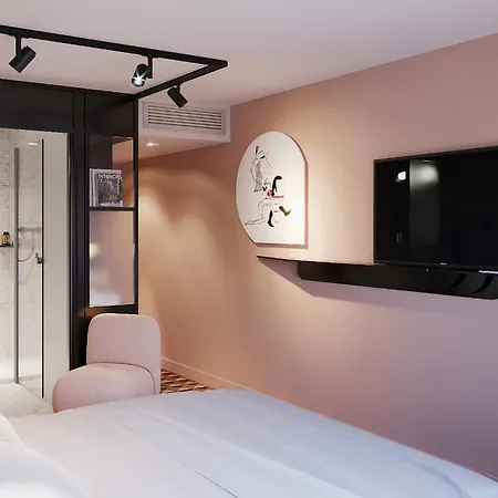 Tribe Batignolles باريس