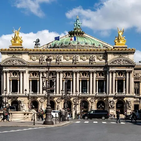 Tribe Batignolles מלון 4*