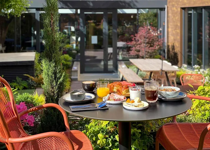 Tribe Batignolles 4* Paris