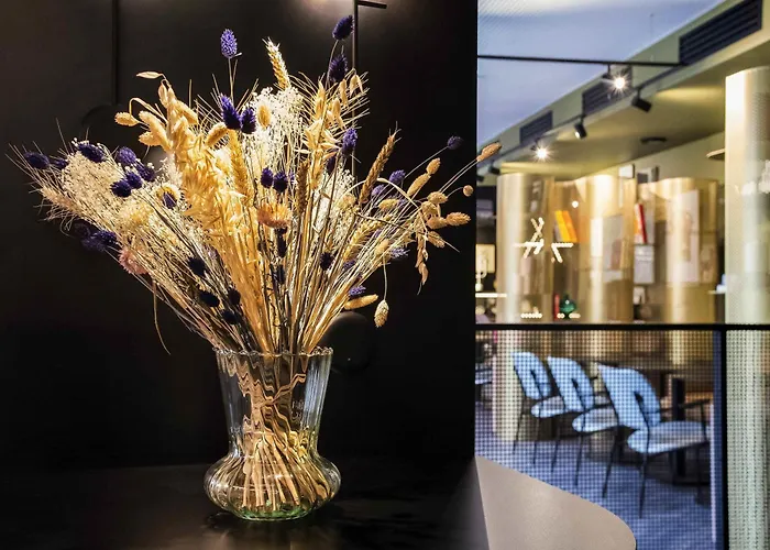 Tribe Batignolles מלון 4*