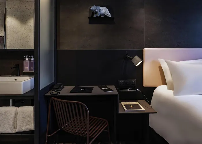 Tribe Batignolles 4* Párizs