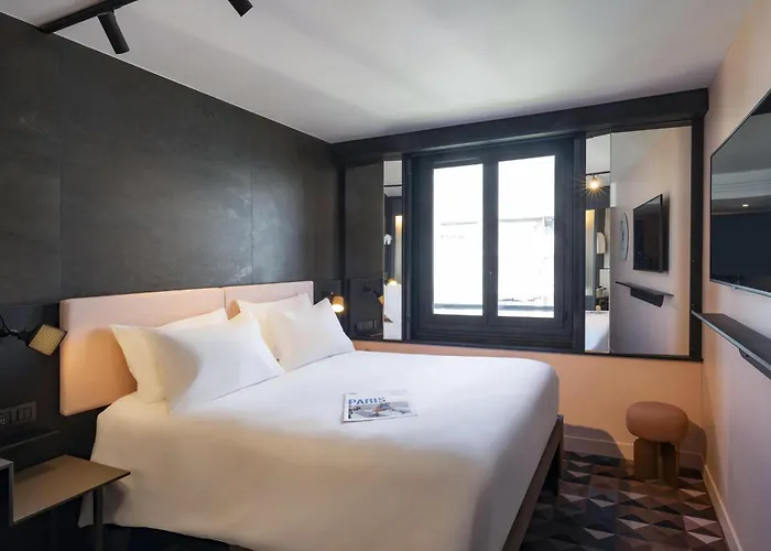 Szálloda Tribe Batignolles 4*