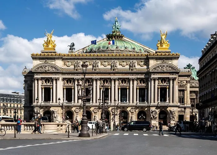 Tribe Batignolles Hotel 4*