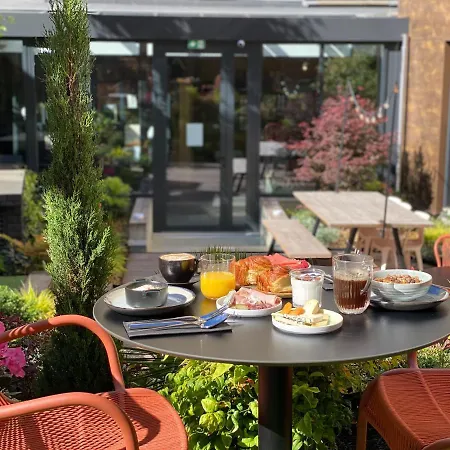 Tribe Batignolles Hotel