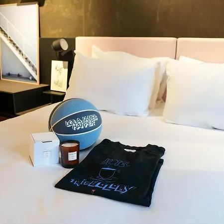 Hotel Tribe Batignolles 4*