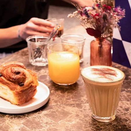 Hotel Tribe Batignolles