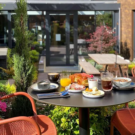 Tribe Batignolles Hotel Paris