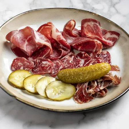 Szálloda Tribe Batignolles 4*