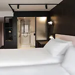 Tribe Batignolles 4* 파리