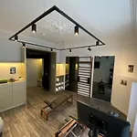 Tribe Batignolles 호텔 4*