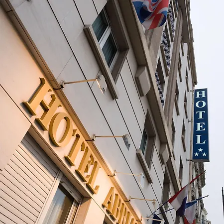 Tribe Batignolles Hotel