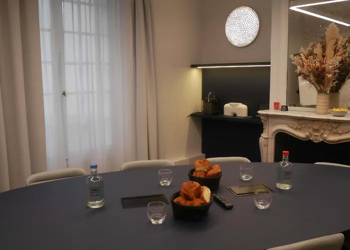 Tribe Batignolles Παρίσι